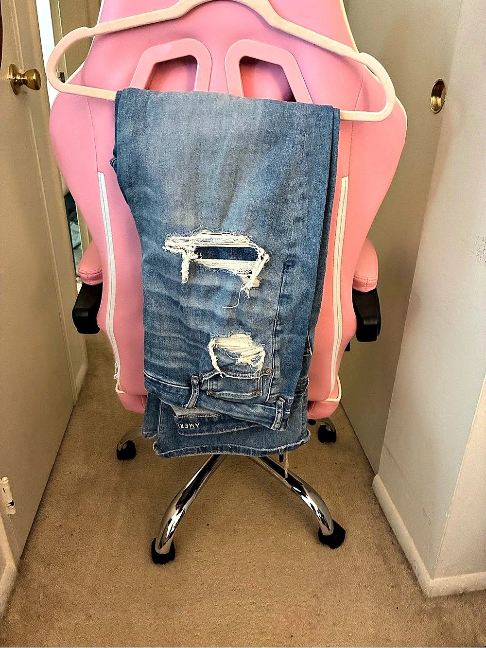 American Eagle curvy high rise flare jeans - 18